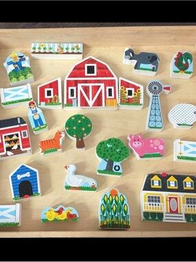 Melissa & Doug wooden farm playset